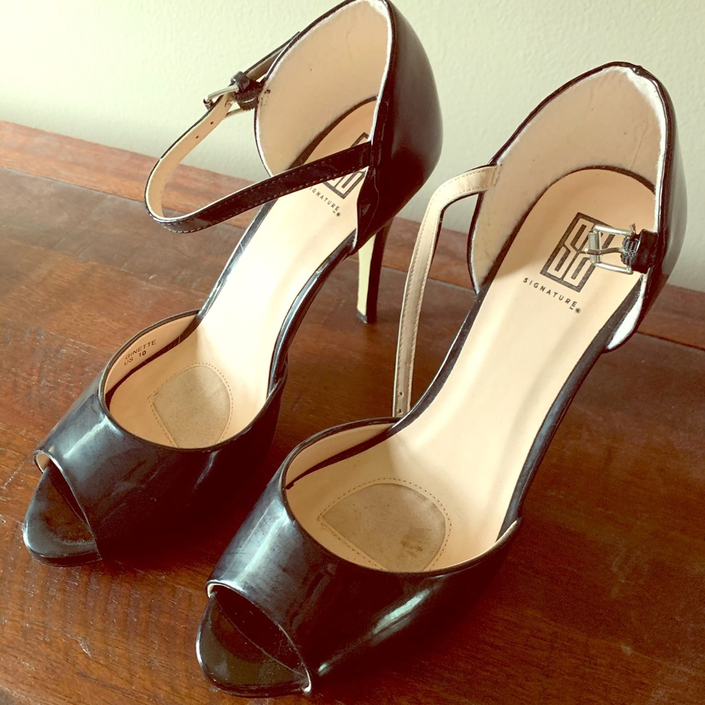 Black high heels